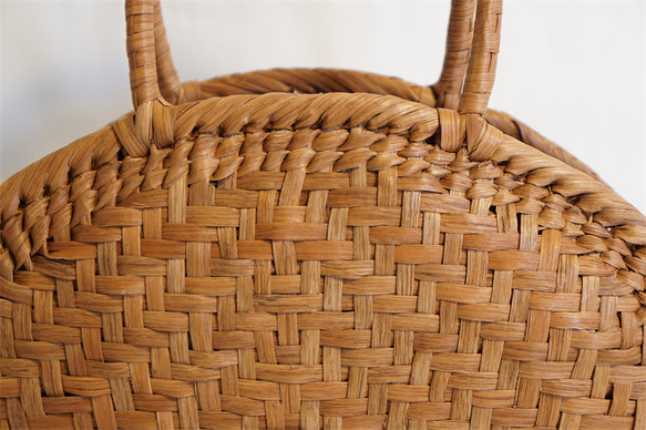 山葡萄 籠 半月口 バック網代編・やまぶどう籠・美品　 かごバッグ 