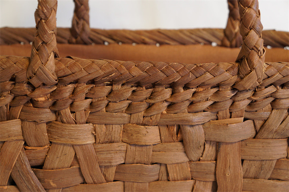 乱れ編み 山葡萄 かご　籠 バッグ 一番皮 中布と内ポケット付き かごバッグ 一番皮 中布と内ポケット付き