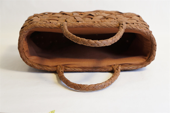 乱れ編み 山葡萄 かご　籠 バッグ 一番皮 中布と内ポケット付き かごバッグ 一番皮 中布と内ポケット付き