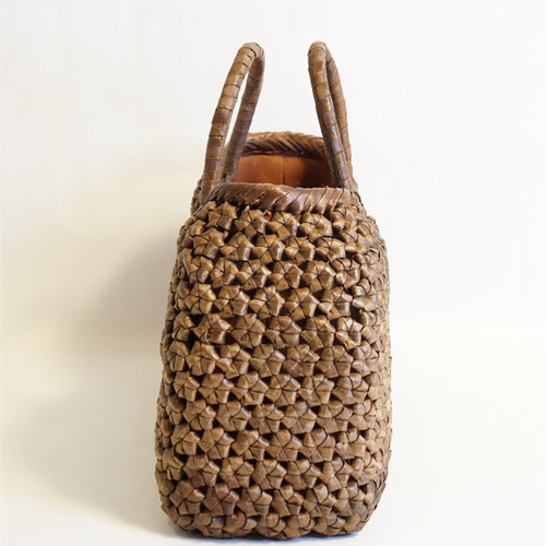 山葡萄 籠 胡桃木 くるみかごバック （六角花編み）かご バック・やま