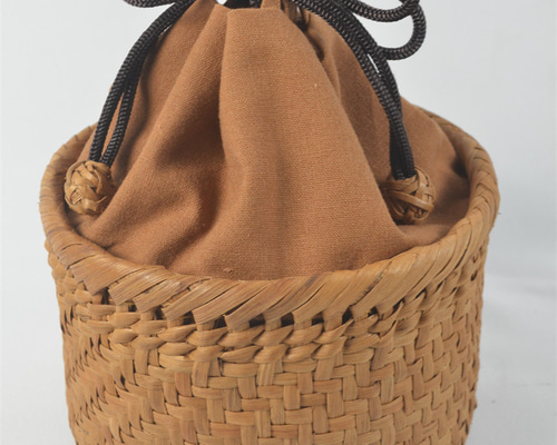 山葡萄 御幸篭 巾籠　野点篭　浴衣　巾着　かごバッグ　伝統工芸品　手提げ　手作り 山葡萄 御幸篭 巾籠 野点篭 浴衣 巾着 かごバッグ 伝統工芸品