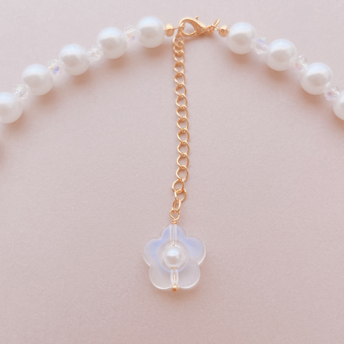 イミテーションパールアクセサリー ネックレス、ブレスレット、イヤリングまとめ お花とパールのネックレス ブレスレット イヤリング キッズ