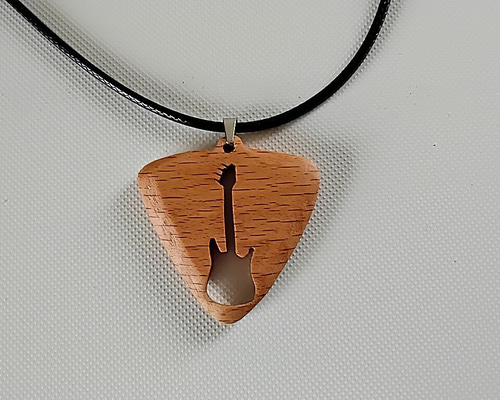 ギターピックモチーフ ペンダントヘッド pg141cl-1001-1moji.jpg