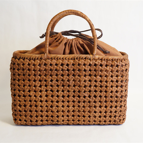 1 / 10 山葡萄 籠 カゴ かご（石畳編み） かごバック・やま