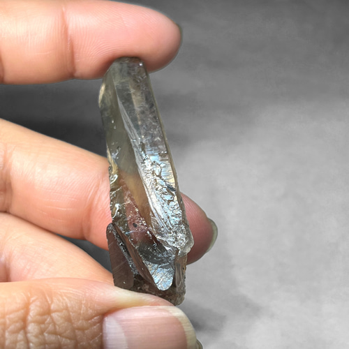 ★破格特価【 スモーキー クォーツ クラスター クンダリーニクォーツ ファントム スモーキークォーツ クラスター | NEROLI CRYSTAL