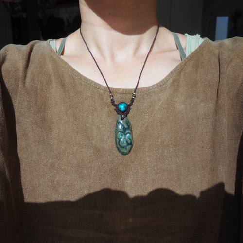 天然石マクラメ編みネックレス ターコイズ 縄文陶パーツ