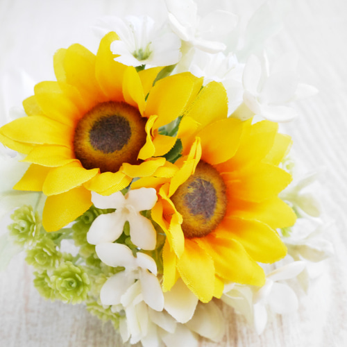 ミニひまわりのイエローとホワイトのブーケ❀アーティフィシャル