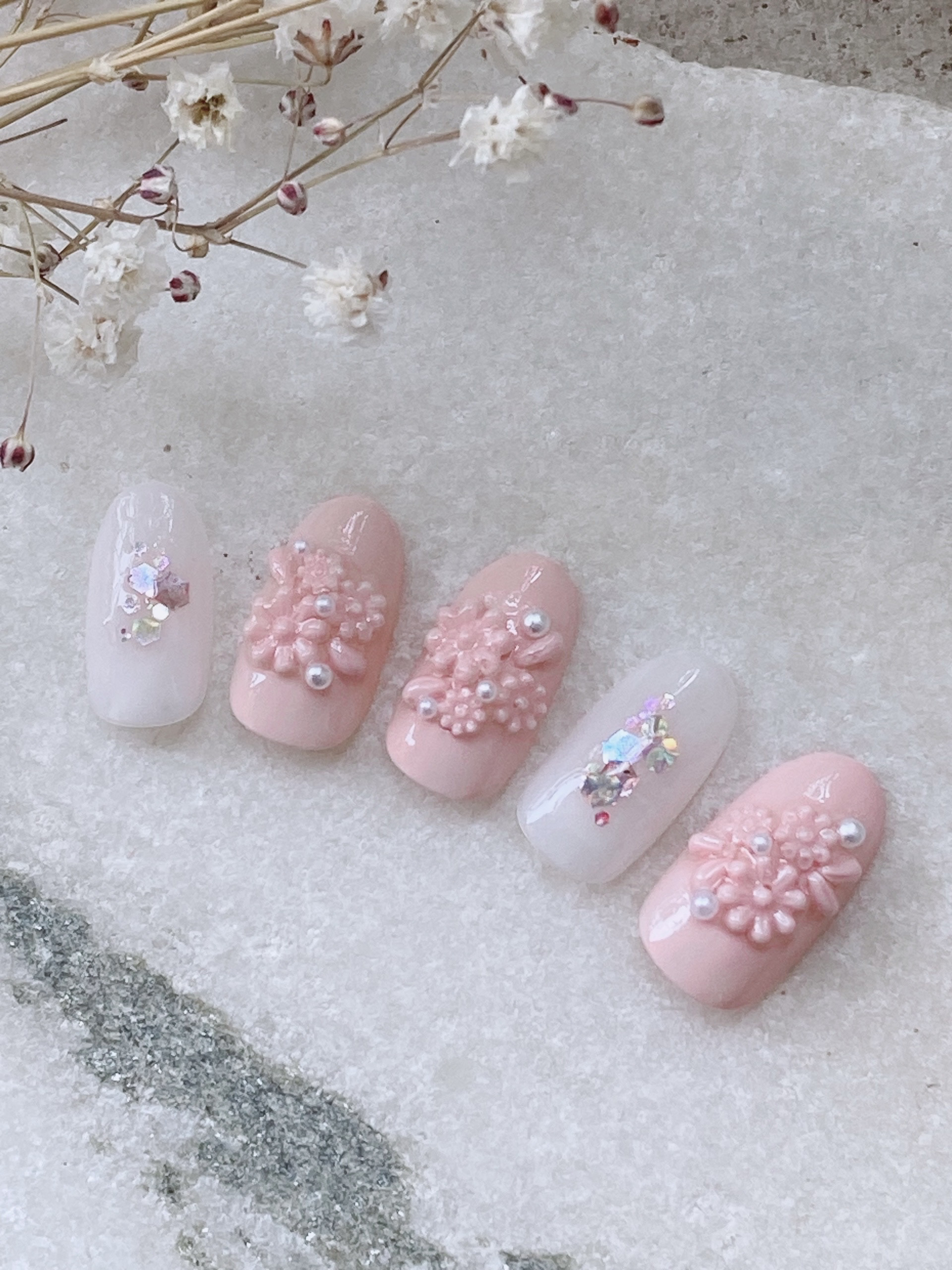 ☆A-478☆ネイルチップ セピアカラーの3Dフラワーネイル