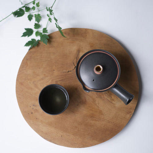 新茶器 茶碗 KURO【信楽焼の湯呑み】黒 シンプル お茶が美味しく