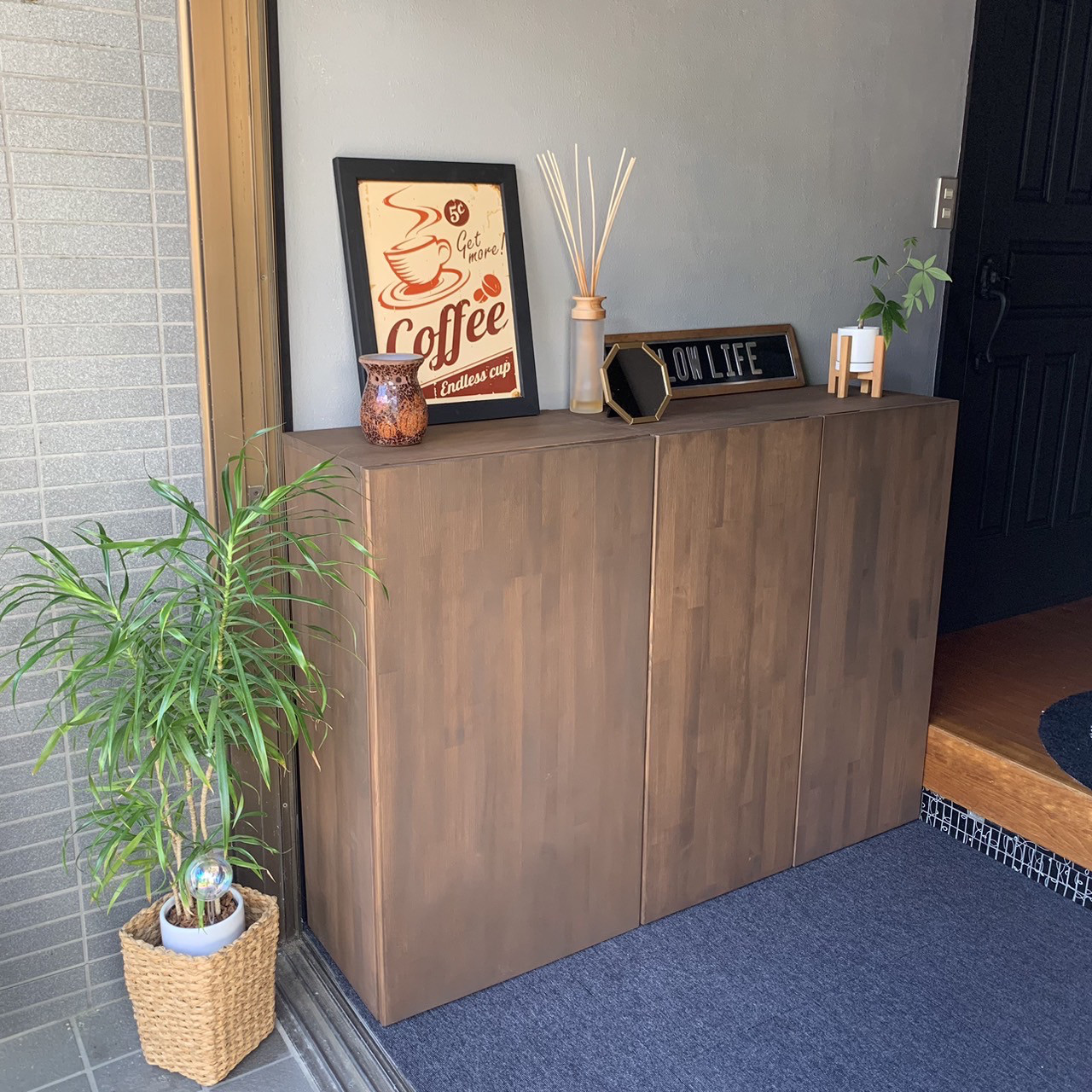 「新作」シューズラック　シューズボックス　下駄箱　収納棚　幅500　１枚扉　（棚オプション