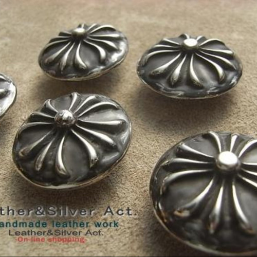 クロス シルバーコンチョ 8gの肉厚のシルバーコンチョ silver925  