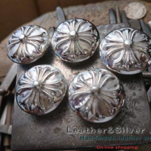 格安 シルバー925 パーツ クロスコンチョ バックル ピアス まとめ売り 格安 シルバー925 パーツ クロスコンチョ バックル ピアス