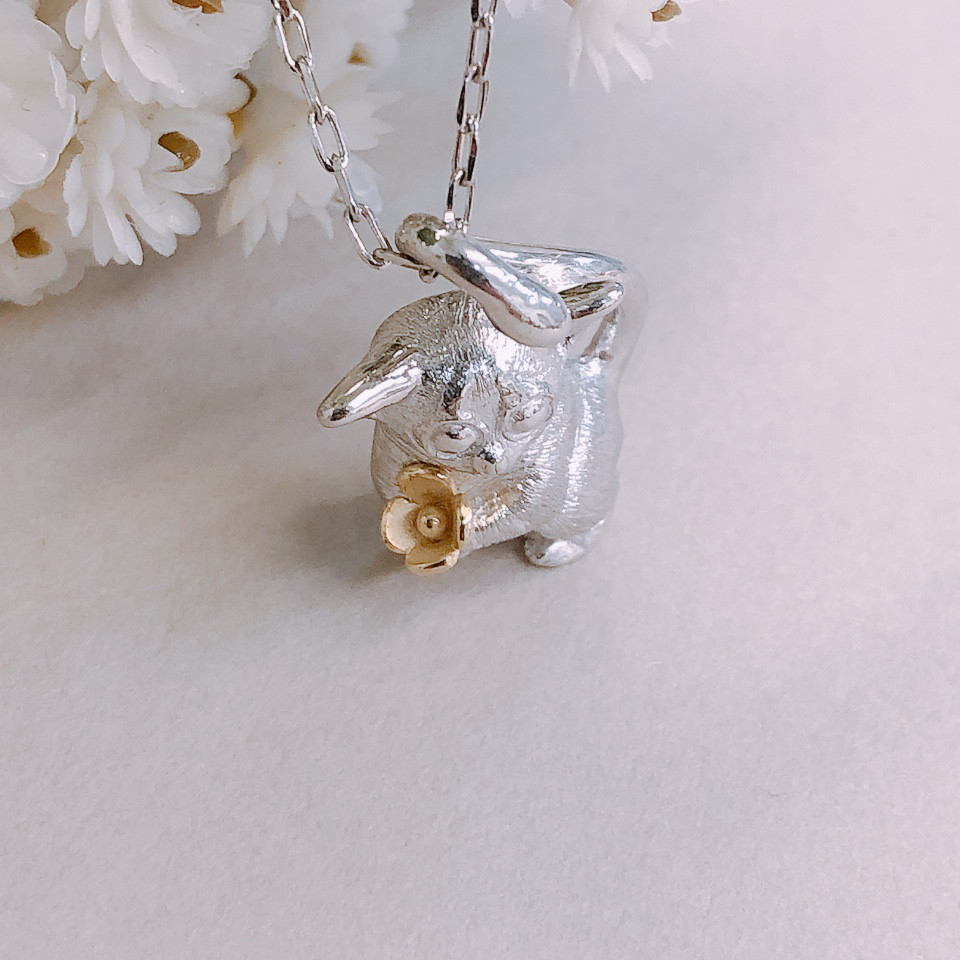 動物モチーフ「 わたしのガラゴ ♪｣ ✧ シルバーネックレス