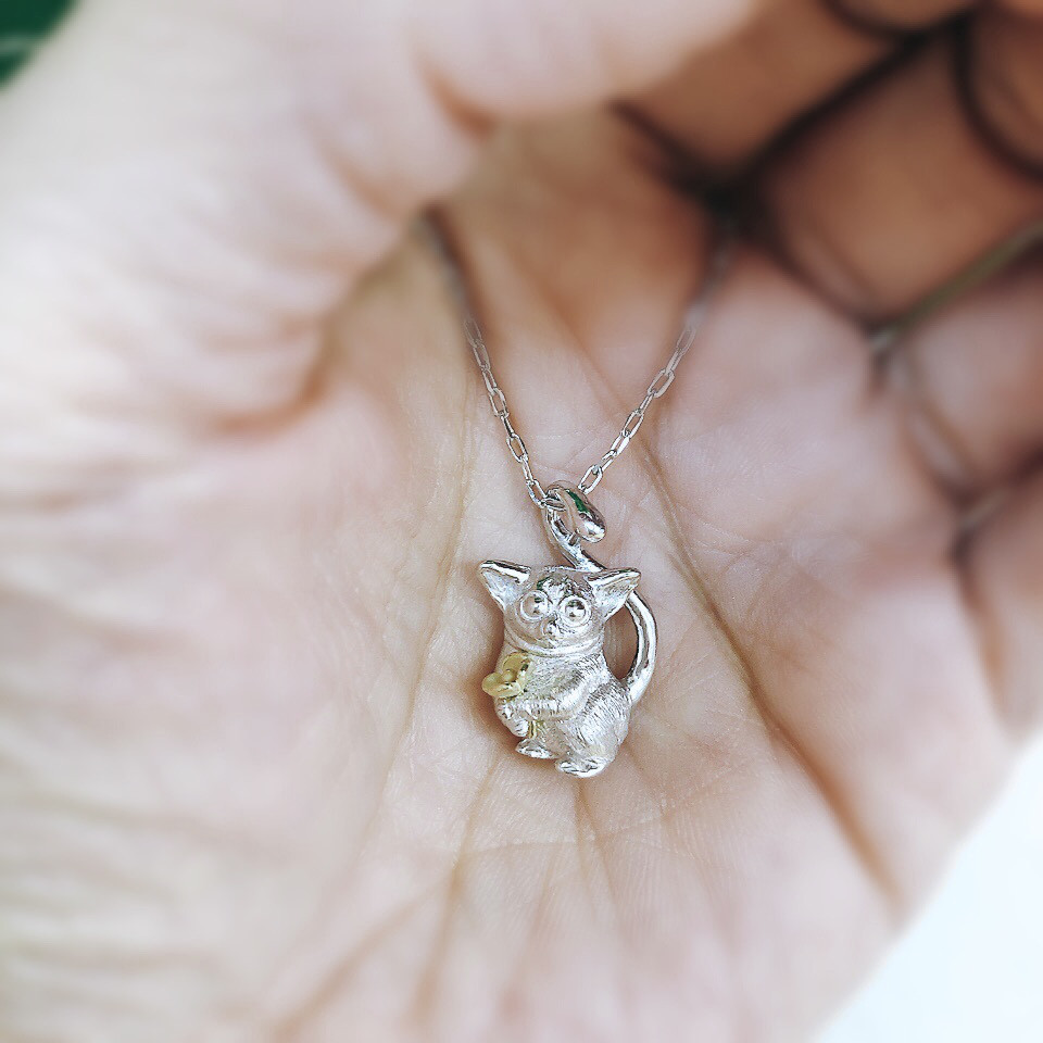 動物モチーフ「 わたしのガラゴ ♪｣ ✧ シルバーネックレス