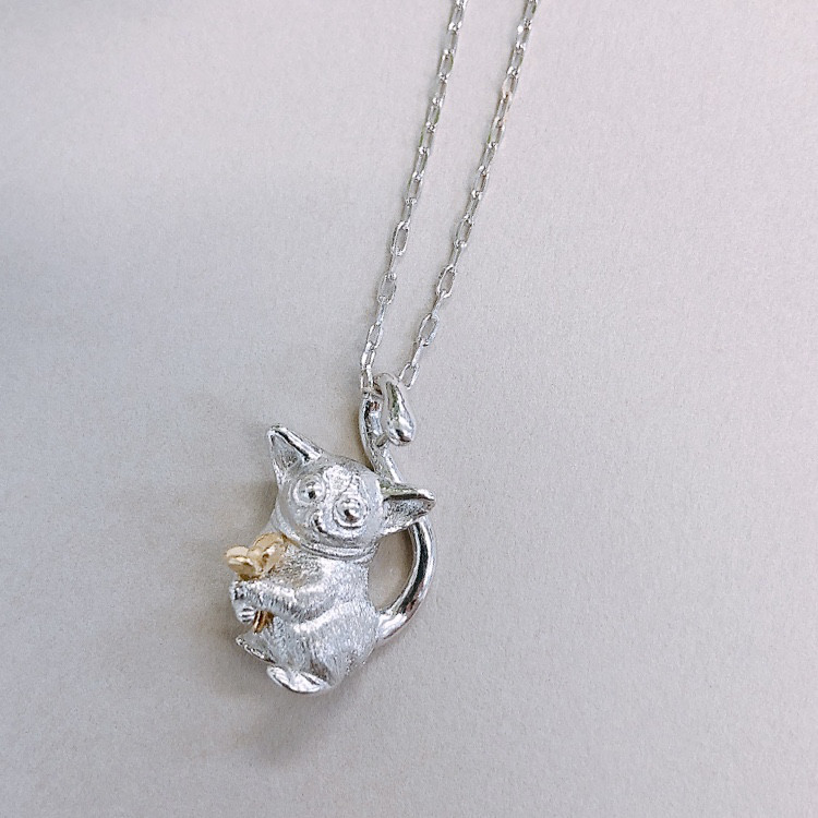 動物モチーフ「 わたしのガラゴ ♪｣ ✧ シルバーネックレス