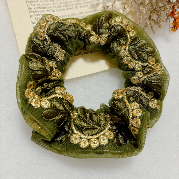 ♡専用♡ハンドメイドシュシュ⸜(*´ᗜ｀*)⸝ ハンドメイドシュシュM-3472♡くすみパープルジョーゼット♡インド刺繍