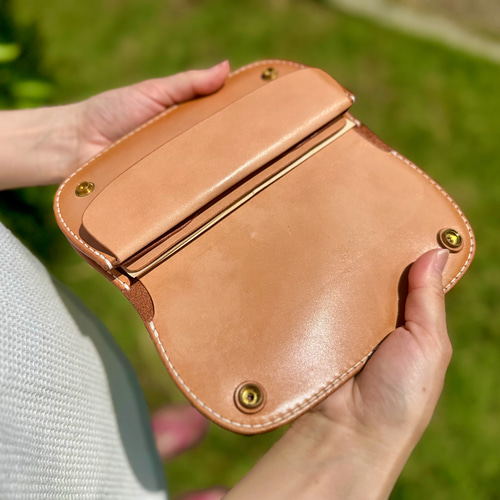 ロングウォレット ヌメ革長財布 本革トラッカーウォレット 曲線