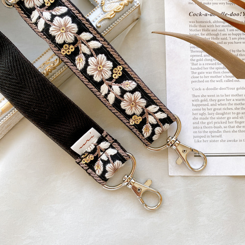 インド刺繍リボン】ショルダーストラップ スマホショルダー ネック