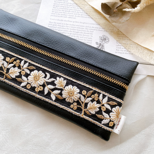 クォーツ　no.384 no.383 牛革ペンケース　インド刺繍リボン インド刺繍リボン】ハンドメイド ペンケース ポーチ ペンケース