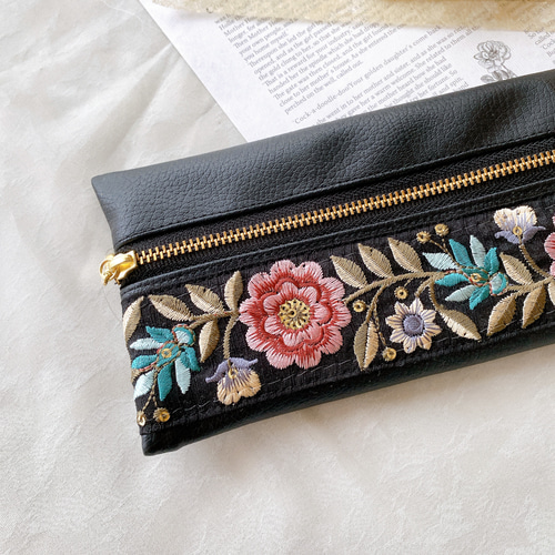 完璧すぎて可愛げがない インド刺繍リボン】ハンドメイド ペンケース ポーチ ペンケース 机上用品・文具収納