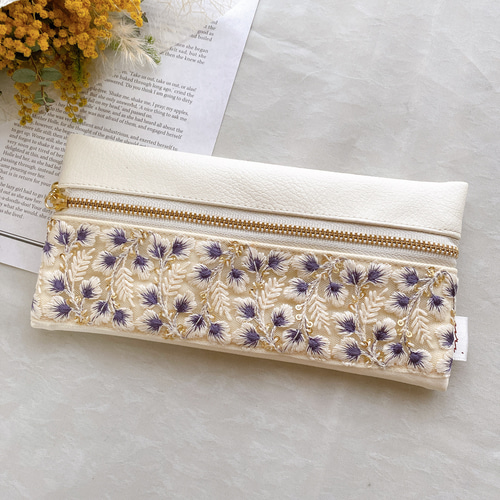 クォーツ no.384 no.383 牛革ペンケース インド刺繍リボン