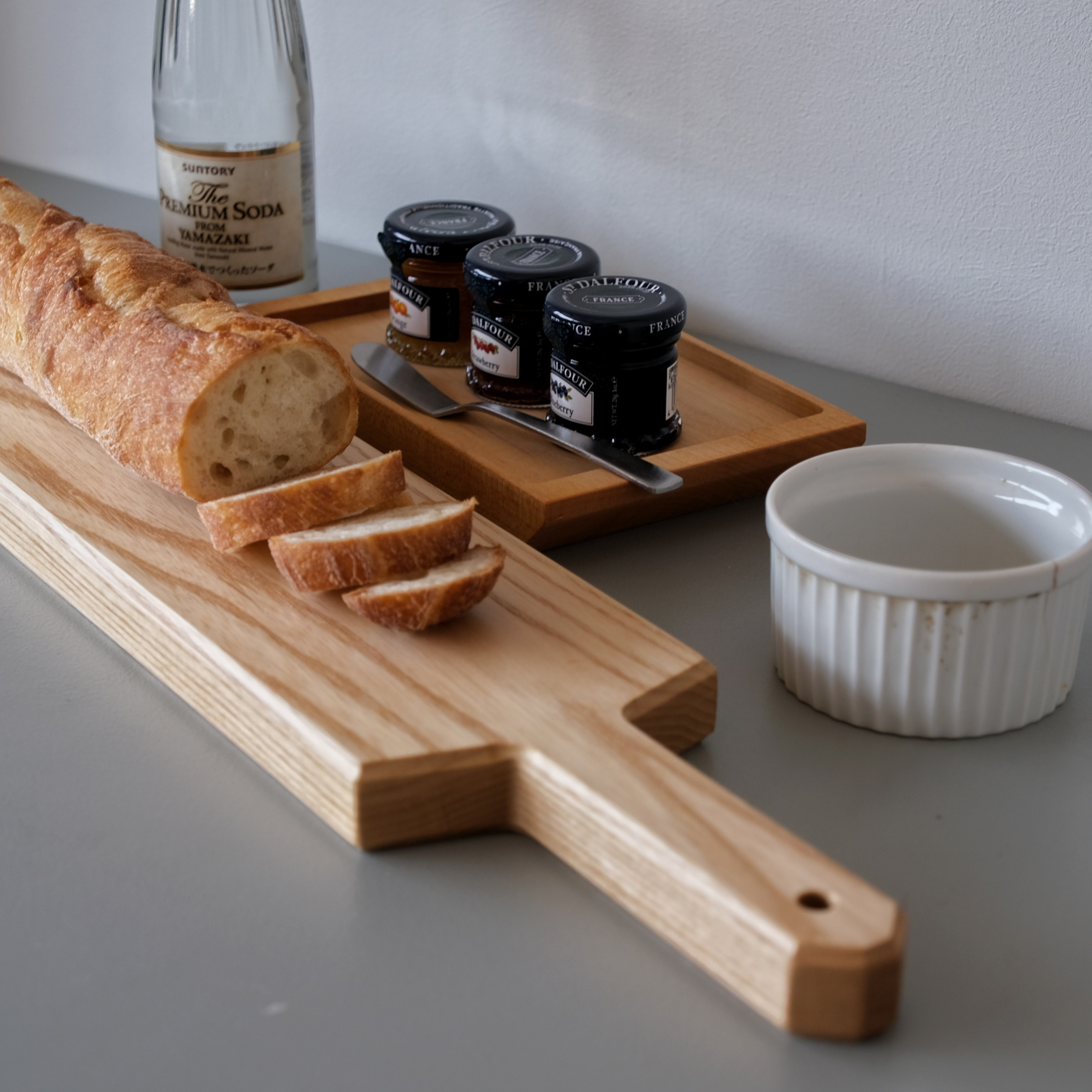 細長いカッティングボード (ホワイトオーク) まな板・カッティング