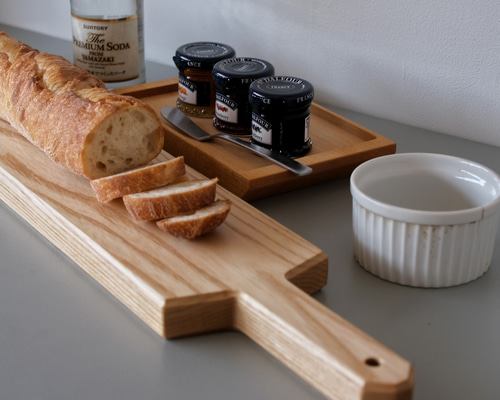 細長いカッティングボード (ホワイトオーク) まな板・カッティング