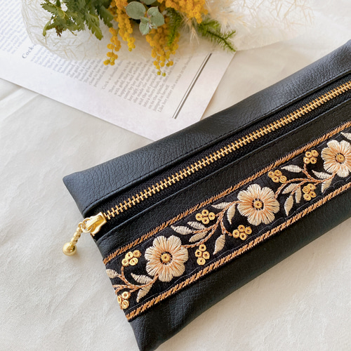 喜ばれる誕生日プレゼント インド刺繍リボン】ハンドメイド ペンケース ポーチ ペンケース 文房具・ステーショナリー