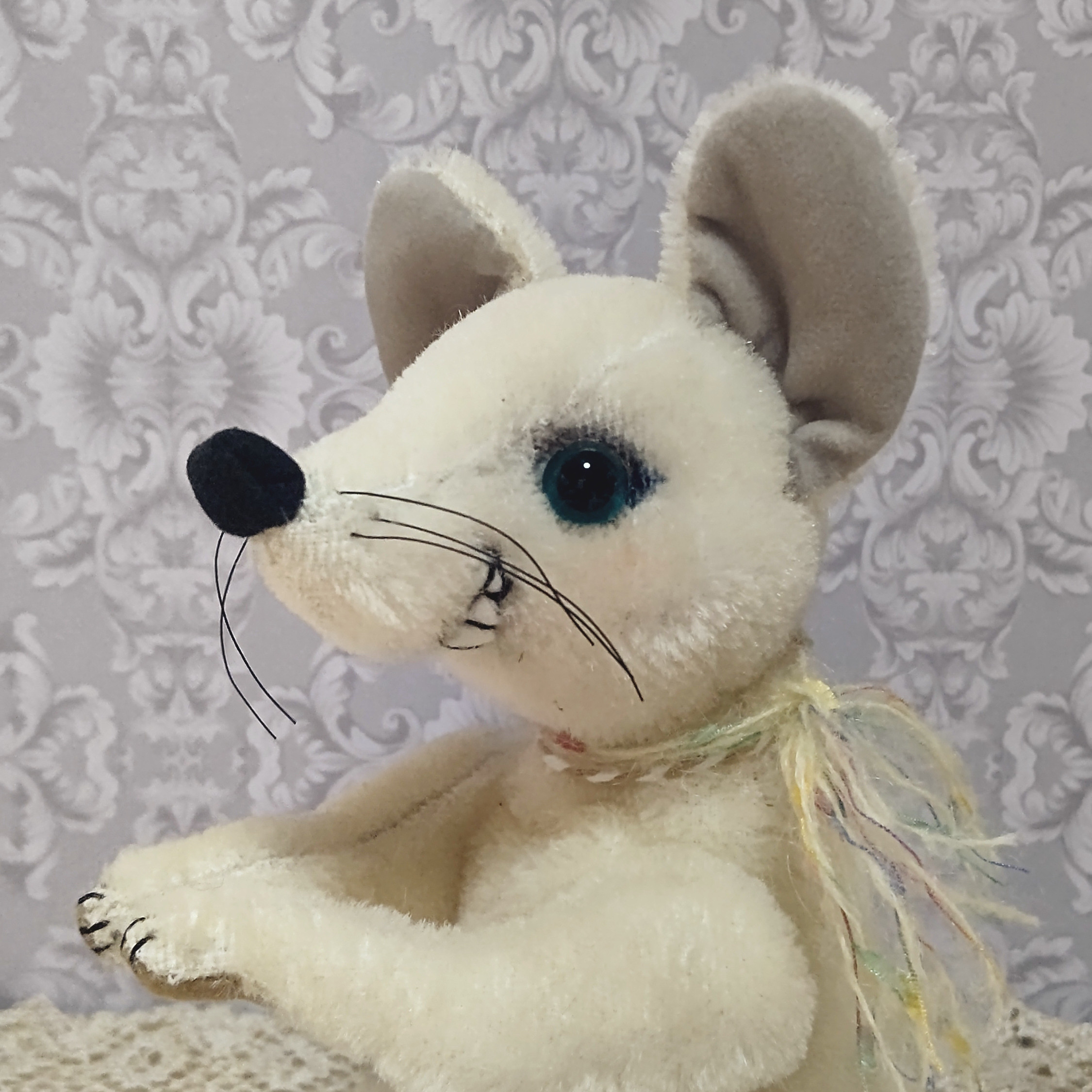いたずらねずみ（白） 約21cm／ テディベアタイプのネズミさんの