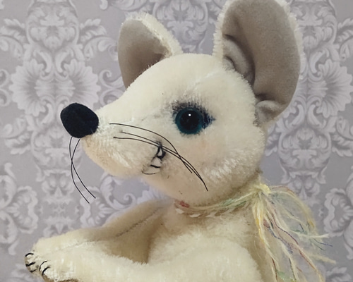 ネズミちゃん 高さ約13.5cm｜アミブルージュ｜インテリアレース