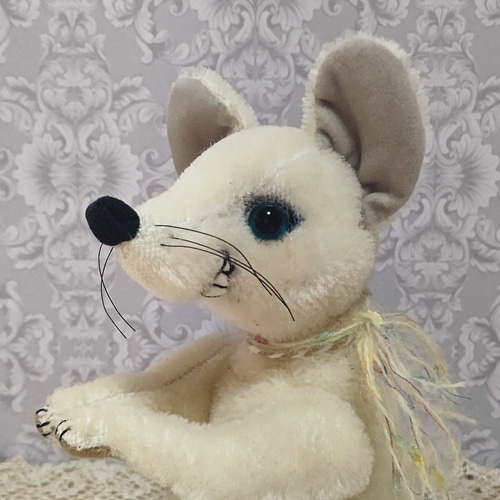 いたずらねずみ（白） 約21cm／ テディベアタイプのネズミさんの