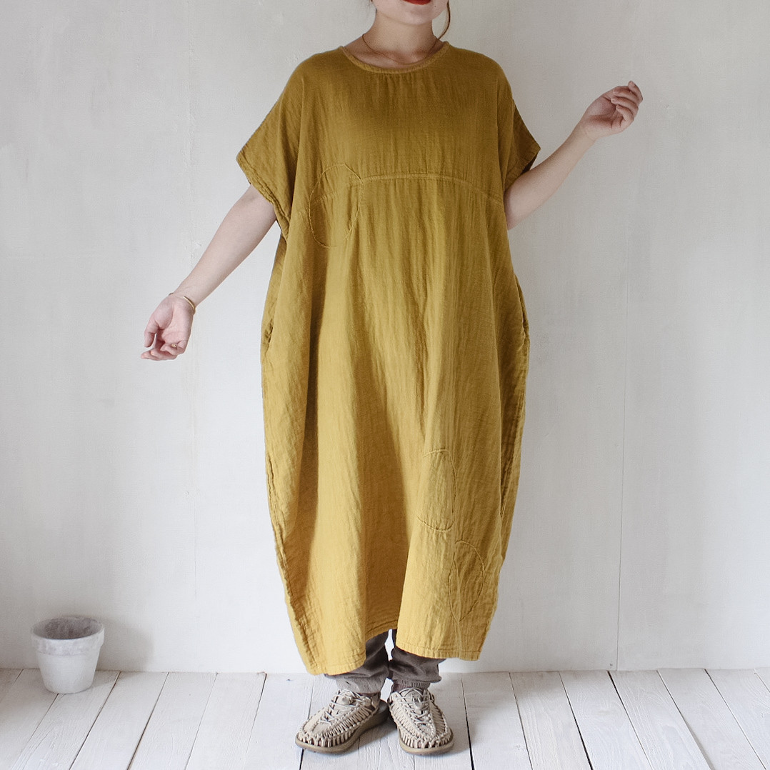 手紡ぎステッチワンピース / 柑子色　ダブルガーゼのワンピース