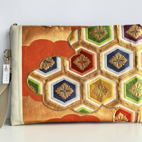 アバカフラワー　天然素材　ケース　iPad クラッチバッグ　グランピエ　民博 アバカフラワー 天然素材 ケース iPad クラッチバッグ