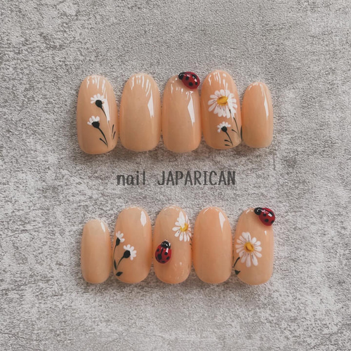てんとう虫ネイル・夏ネイル ネイルチップ（つけ爪） nail JAPARICAN