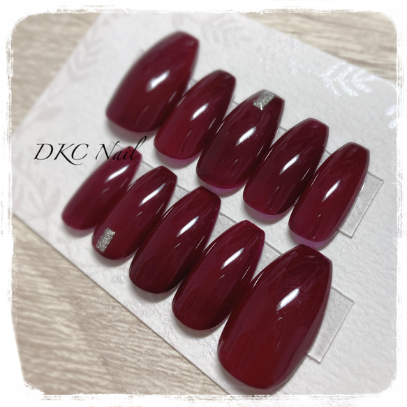 現品限り】ネイルチップ 大人シンプル ワンカラー ボルドー ワイン  