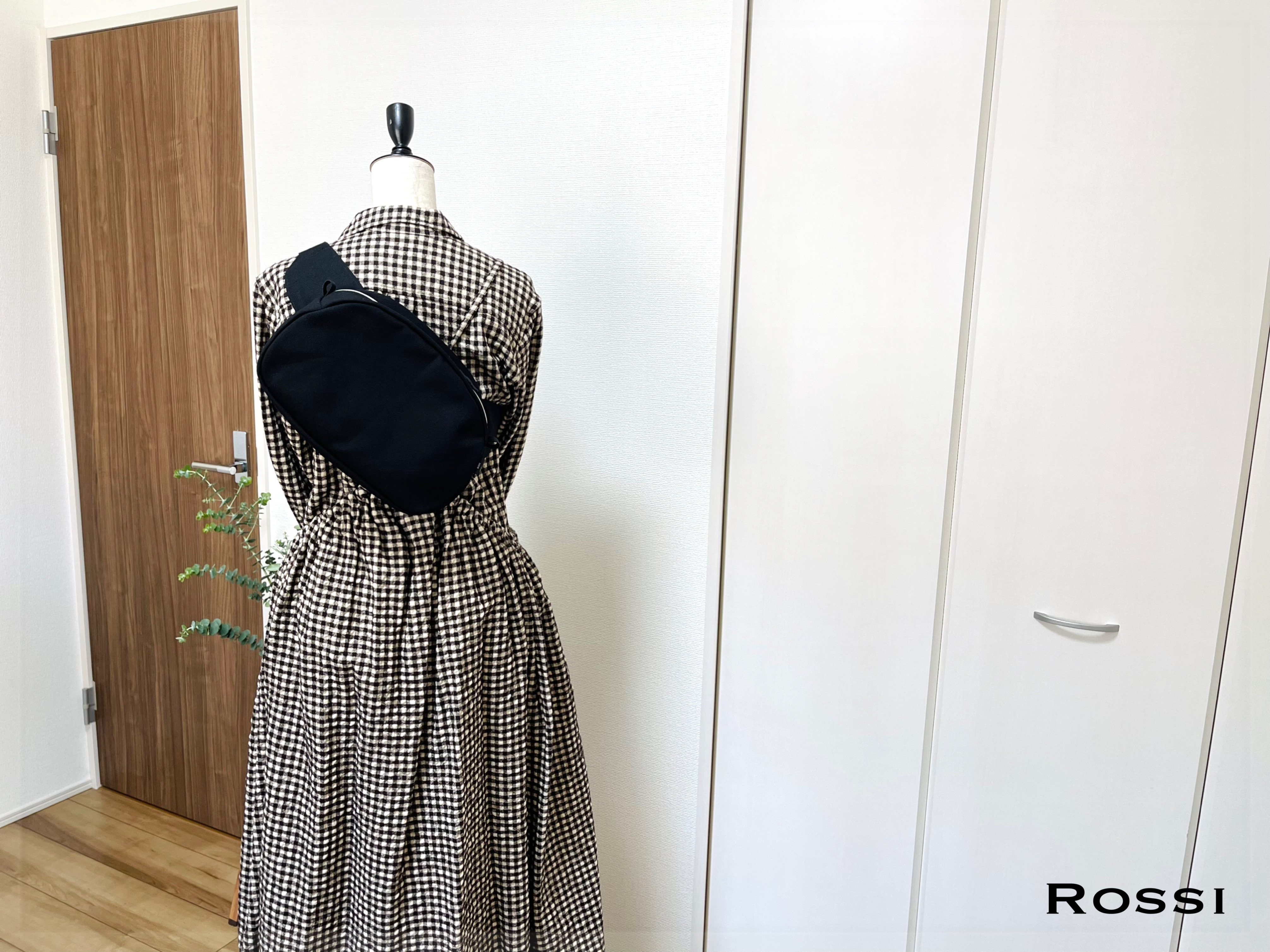 SIOCO✳︎Rossiシリーズ・ウエストバッグ・ボディバッグ・斜めがけバッグ・8号帆布〈黒〉×紐 〈黒）ユニセックス