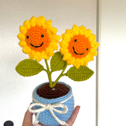 毛糸のひまわり 6本セット 水色の花瓶付き 560c8e9dcf89bb91a09cc4246f940f