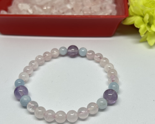 嫉妬心を抑える❤︎恋愛のお守りブレス 可愛すぎる天然石 アクアマリン