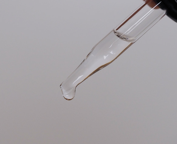 ネイルオイル（ルビーハーバルグロウネイル　　10ml）育爪ネイルオイル 3枚目の画像