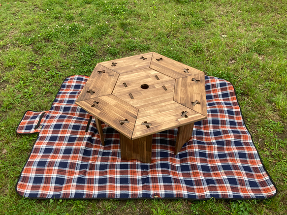 六角桌全套 - 專用盒可變成垃圾桶 第3張的照片