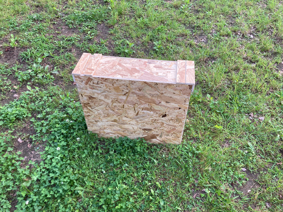 六角桌全套 - 專用盒可變成垃圾桶 第9張的照片