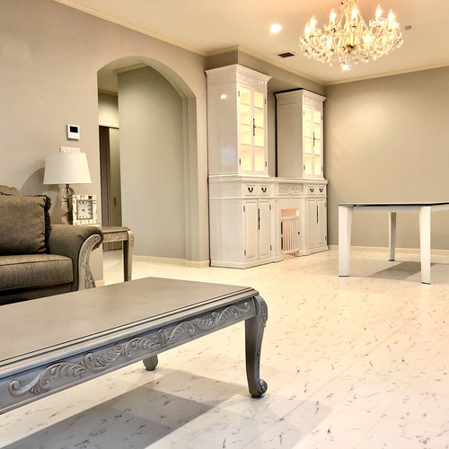 受注製作】アンティーク調壁面収納 (キャビネット) チェスト  