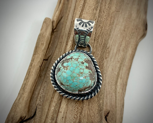 インディアンジュエリー：ターコイズのバードネックレス インディアン