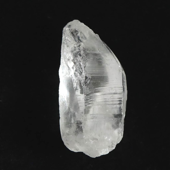 ライトニング水晶原石1,580g ライトニング水晶原石1,580g