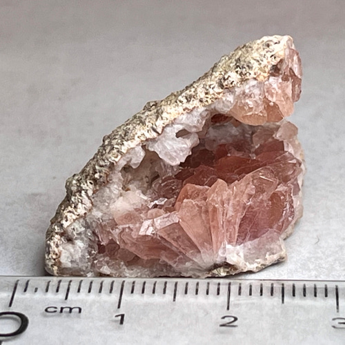 希少】 ピンクアメジスト✨クラスターラフストーンジオード原石