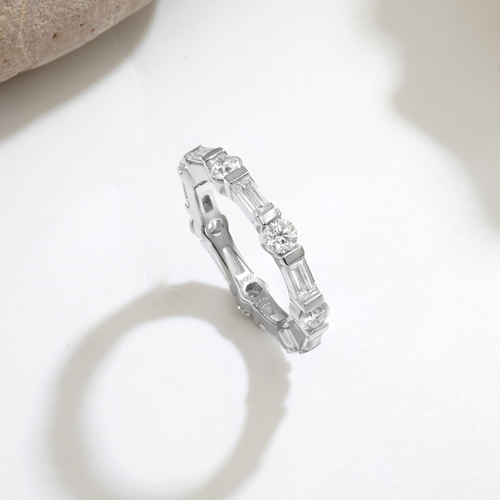 ラウンドとバケットカットエタニティ J-R240527-1（4週間発送） 指輪