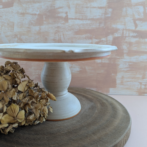 素敵❗️❗️アンティーク　陶器　西洋　スタンド アンティーク風 陶器のケーキスタンド（径20cm） その他キッチン