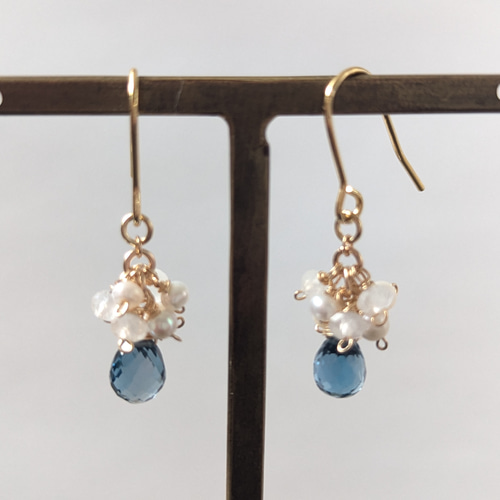 14kgf 宝石質ロンドンブルートパーズのピアス 淡水パール