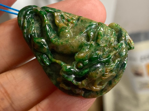 最終セール！J026ミャンマーAジェイド本翡翠 翠色山水風景牌 鑑定書