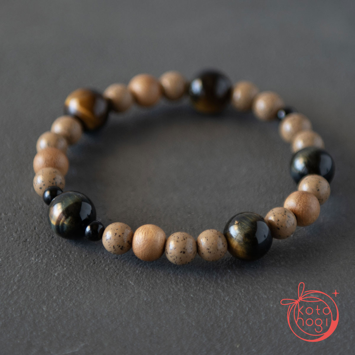 お守り ブレスレット＊天然石 北投石 イエローブルータイガーアイ 楠 オニキス 数珠ブレスレット お守りブレス